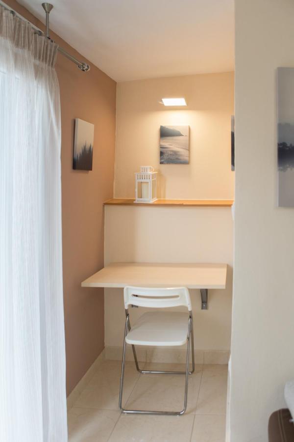 Kosmos Service Apartment Modern Spirit City Center With Additional Cost Parking Tesalónica Exterior foto