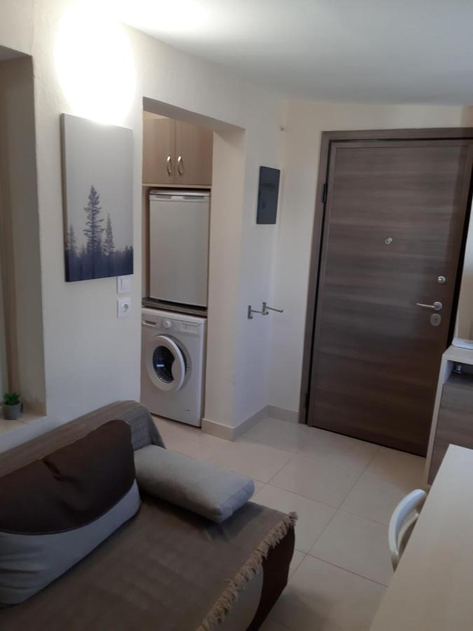 Kosmos Service Apartment Modern Spirit City Center With Additional Cost Parking Tesalónica Exterior foto