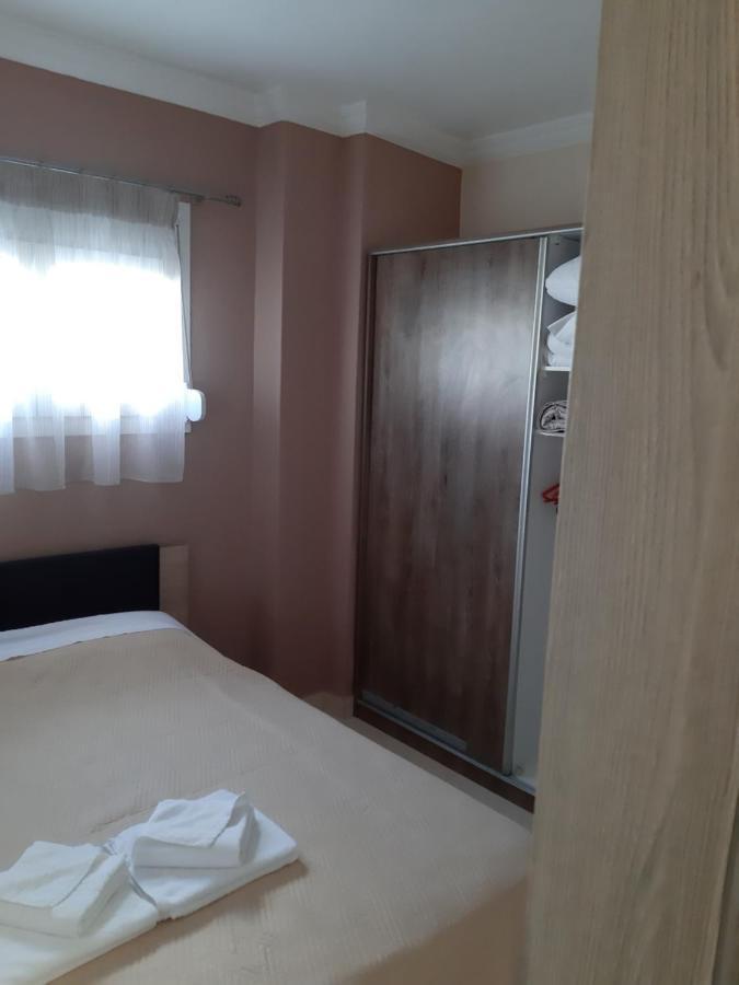 Kosmos Service Apartment Modern Spirit City Center With Additional Cost Parking Tesalónica Exterior foto